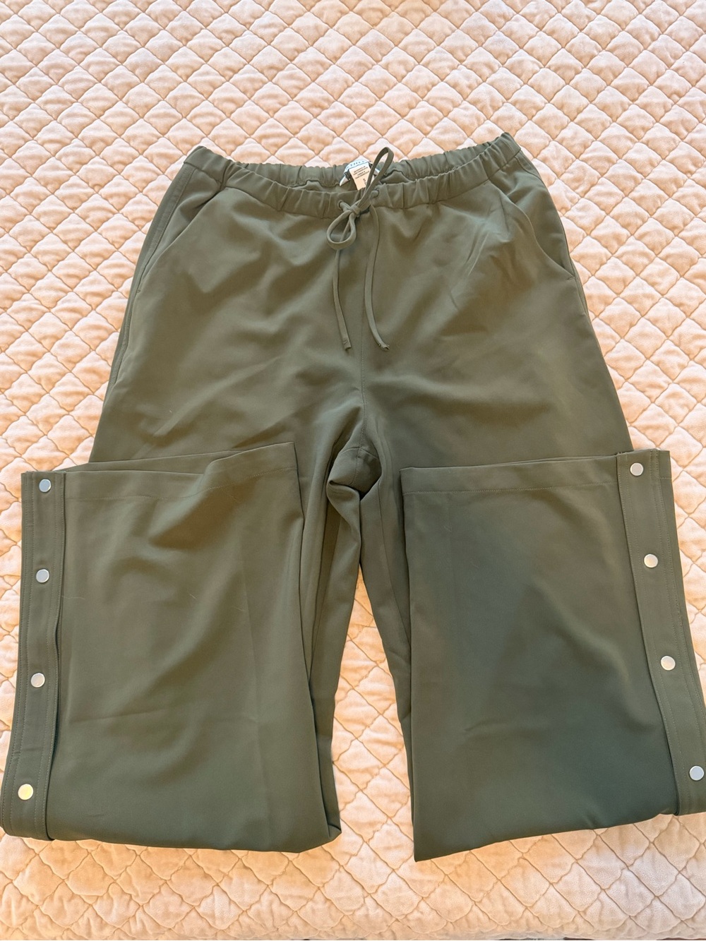 Athleta MVP Mid Rise Snap Pant Sz Small - Picture 4 of 7
